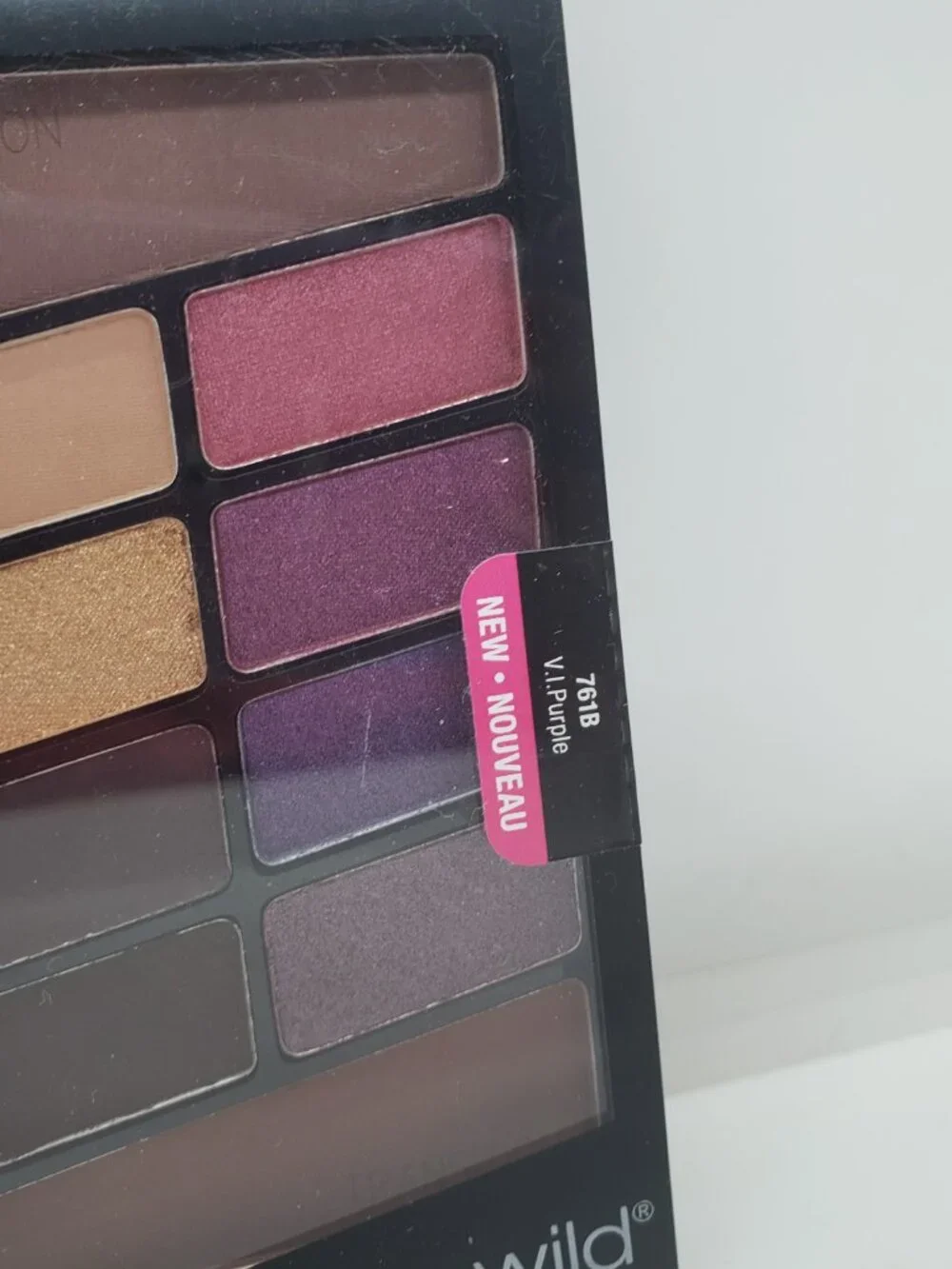 Wet N Wild Eyeshadow Palette V.I.Purple 761B Day and Night Colors 10 Pan Purple